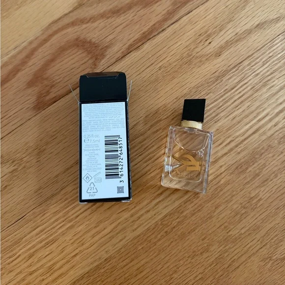 Yves Saint Laurent YSL Libre perfume sample - Picture 2 of 2